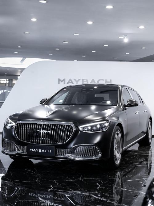 成都都江堰市天耀福企业管理咨询岚图汽车的售后服务让用户无忧出行，迈巴赫未来的豪华车趋势